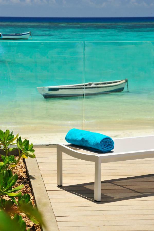Obiches Luxury Beachfront Apartment Trou-Aux-Biches Екстер'єр фото