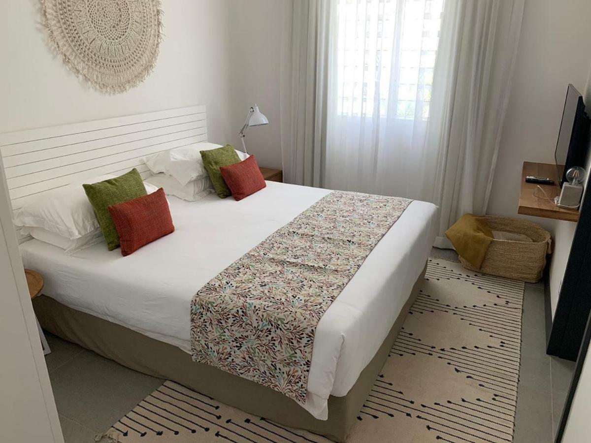 Obiches Luxury Beachfront Apartment Trou-Aux-Biches Екстер'єр фото