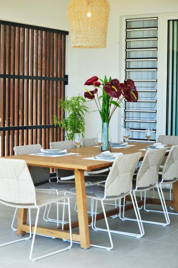 Obiches Luxury Beachfront Apartment Trou-Aux-Biches Екстер'єр фото