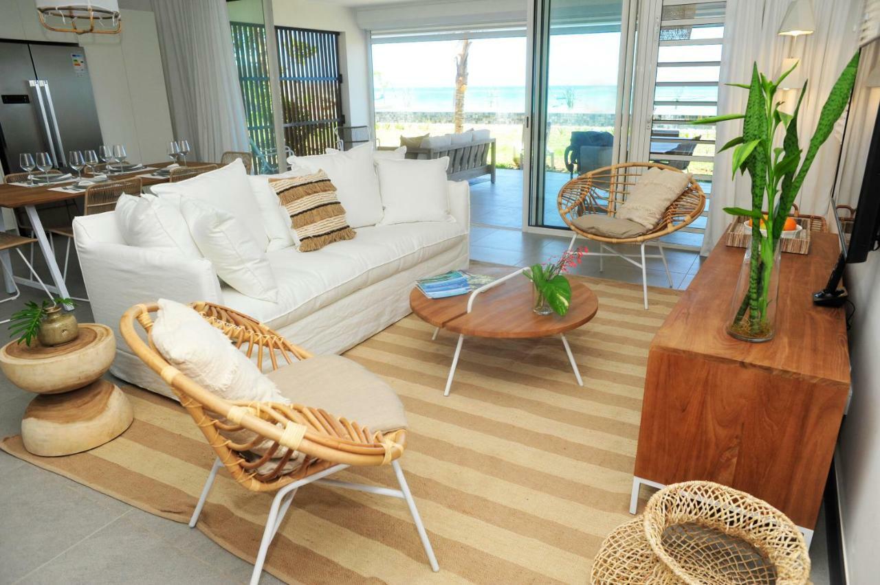 Obiches Luxury Beachfront Apartment Trou-Aux-Biches Екстер'єр фото