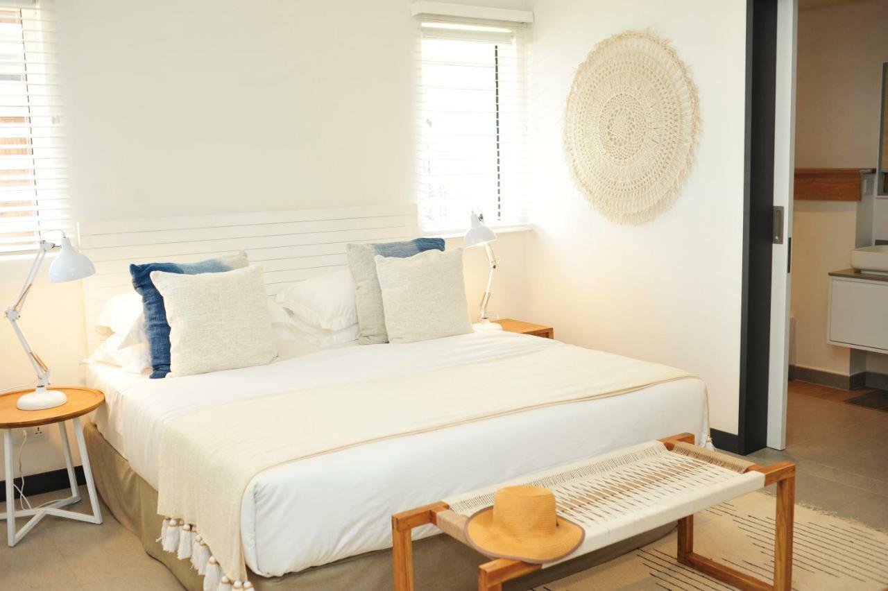 Obiches Luxury Beachfront Apartment Trou-Aux-Biches Екстер'єр фото